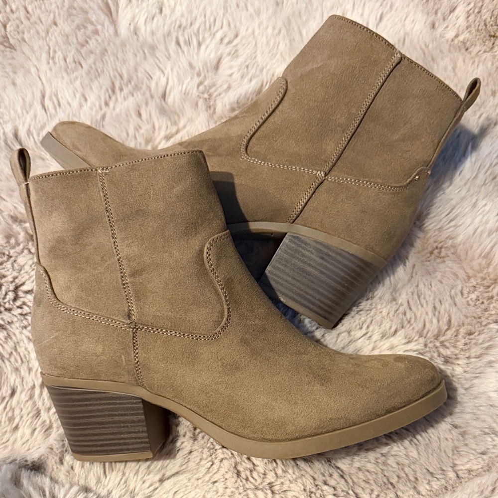 Old Navy Taupe Ankle Booties